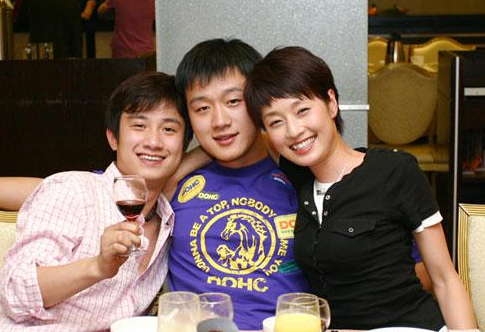 因婚外情淨身出戶無戲可拍，滿盤皆輸的文章到底經歷了什麼？