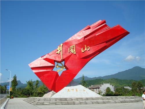 1953年,少將帶夫人回鄉探親,另一婦女哭著說:我才是你妻子 1953年,少將帶夫人回鄉探親,另一婦女哭著說:我才是你妻子