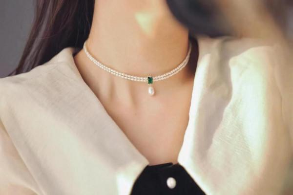 女生喜歡的珍珠頸鍊有哪幾款,戴出美麗的天鵝頸,找到適合自己的 女生喜歡的珍珠頸鍊有哪幾款,戴出美麗的天鵝頸,找到適合自己的