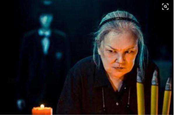 整容老去和自然老去的區別？4對同齡昔日貌美女星，如今差別驚人