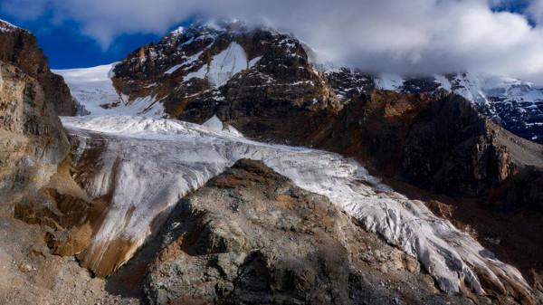 川西海拔最高最大最藍的海子——亞莫措根