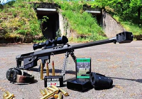 巴雷特打武直，沒有什麼是一發0.50解決不了的，有的話就再來一發