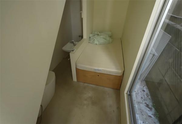 日本22歲女生住7㎡劏房,在迷你蝸居中生活1年,網友:也太逼仄了 日本22歲女生住7㎡劏房,在迷你蝸居中生活1年,網友:也太逼仄了