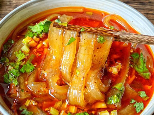 四川火鍋你會吃嗎？看看資深吃貨會點哪些菜？