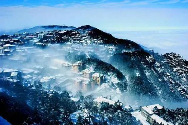 遊峨眉山，為了80元的住宿費，逼得我飆飛演技&hellip;&hellip;我太難了