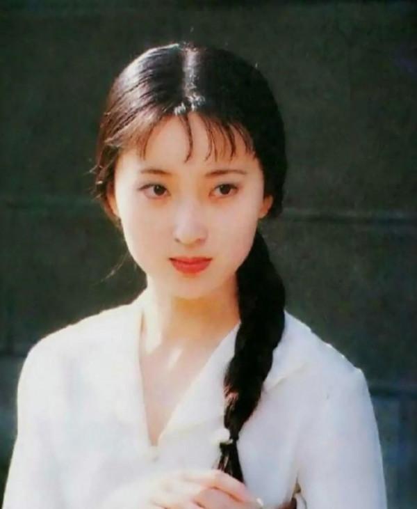 《紅樓夢》播出34年：“林黛玉”出家，薛寶釵至今未嫁