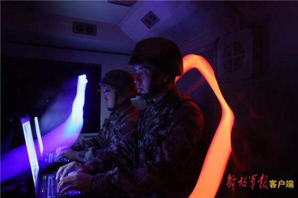 新春走軍營 &vert;&nbsp;青春戰位&CenterDot;無形戰場起硝煙
