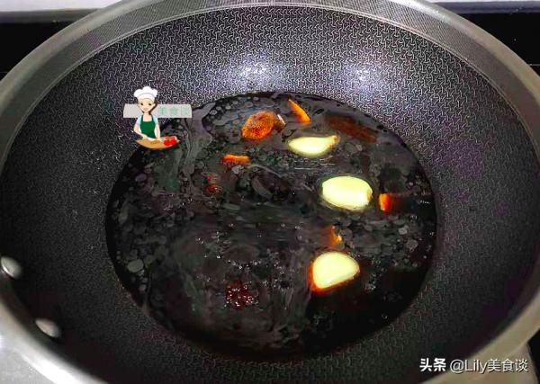 秋天進補這肉常吃，15元一斤，加料一煮太香啦，營養好吃還不上火