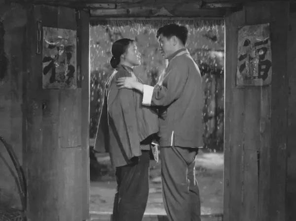 10位抗戰片英雄主演現狀:有人成將軍,有人罹患癌症,有人已離世 10位抗戰片英雄主演現狀:有人成將軍,有人罹患癌症,有人已離世