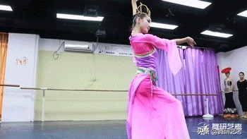 不懂就問:藝考前的舞蹈生,是如何做到這麼瘦的? 不懂就問:藝考前的舞蹈生,是如何做到這麼瘦的?