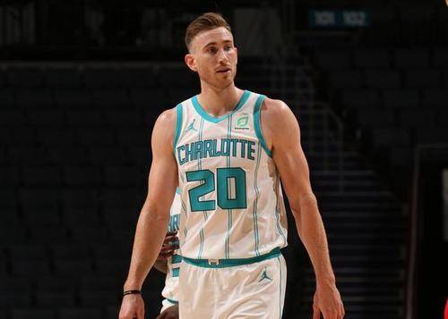 悲催的一屆選秀:前十順位有四位遭遇重創,成就最大的或是喬治 悲催的一屆選秀:前十順位有四位遭遇重創,成就最大的或是喬治