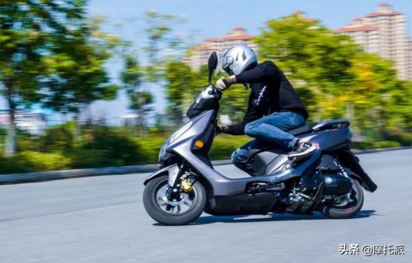 全網首拆豪爵UCR:“走近科學”才知道車架是不是簡配 全網首拆豪爵UCR:“走近科學”才知道車架是不是簡配