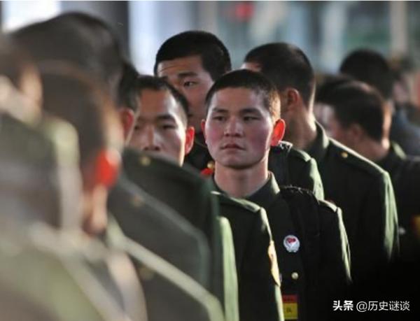 當了16年兵，退伍時該怎麼選擇？是拿100萬，還是選擇安排工作？