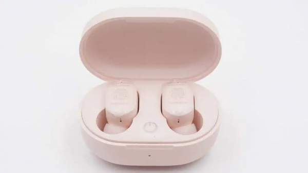 彙總完2021年16家手機廠商31款TWS耳機，我們得出8組重要資料