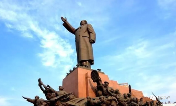 毛主席對建造塑像批示：勞民傷財，無益有害。原創 梅梓祥