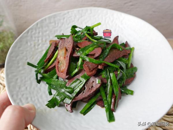 曬曬老公做的下飯菜，食材稀罕不常見，簡單一炒端上桌，越嚼越香