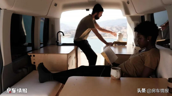 這想法絕了！最多5萬就能讓麵包車變房車，設施齊全適合多款底盤