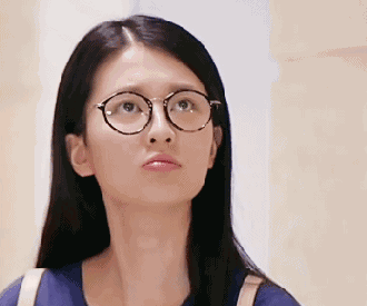 喬欣最近有點飄,穿短褲不繫扣就出門了,不僅沒尷尬反而時髦炸了 喬欣最近有點飄,穿短褲不繫扣就出門了,不僅沒尷尬反而時髦炸了