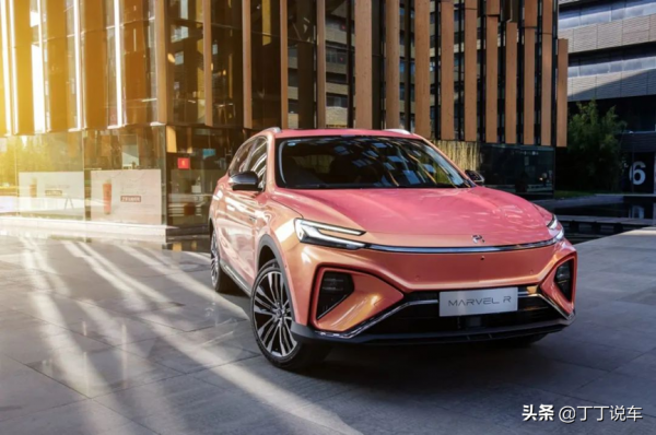 銷量釋出!上汽乘用車9月銷量8.1萬臺,榮威i5表現生猛,月銷破萬 銷量釋出!上汽乘用車9月銷量8.1萬臺,榮威i5表現生猛,月銷破萬