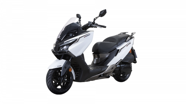 喜歡踏板車，價格差不多的PCX160和光陽CT250，如何選？