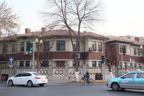 全域旅遊 | 猜猜小洋樓有多少種顏色？