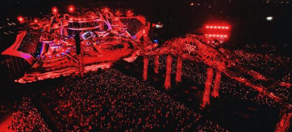 華晨宇演唱會厲害