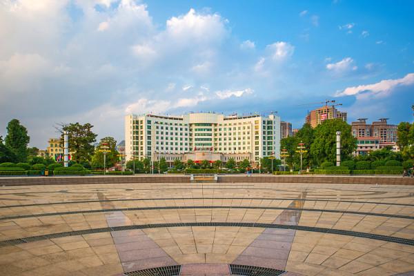 今年的國慶，我想去廣西了