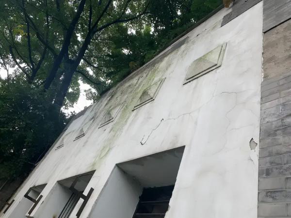 除了穿樓輕軌,李子壩還藏著一個超大地下金庫,內部照片曝光 除了穿樓輕軌,李子壩還藏著一個超大地下金庫,內部照片曝光