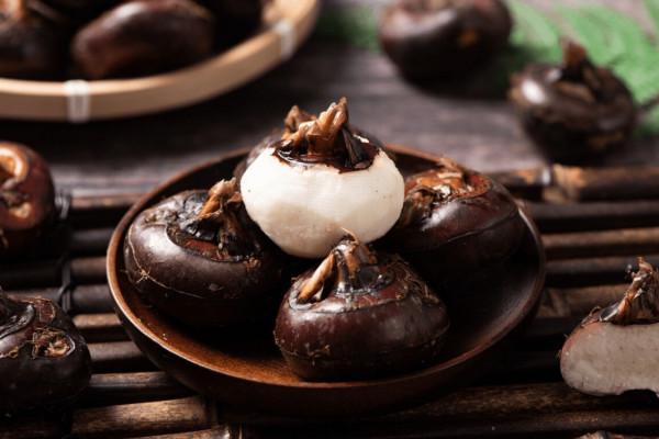 冬至後，冬藏進補，記得吃“三冬”，食“三黑”，補足營養過寒冬