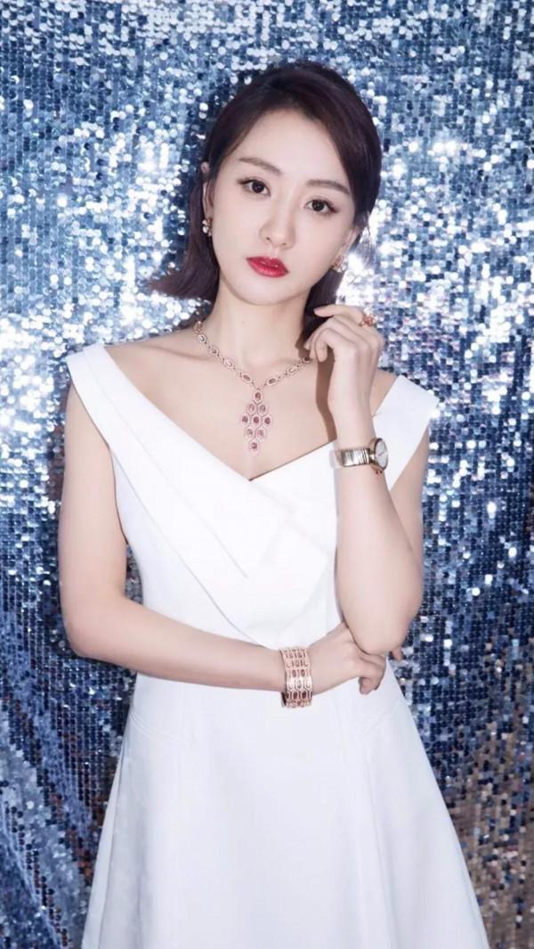 楊蓉，小鳥依人，漂亮的小姐姐