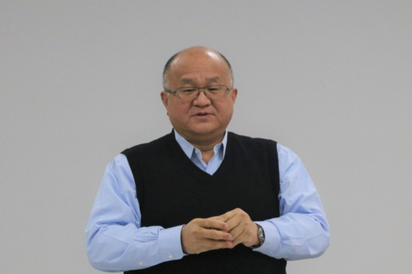 逆襲為百億富豪的秦榮華，從日本買10000根木頭：這本就是中國的