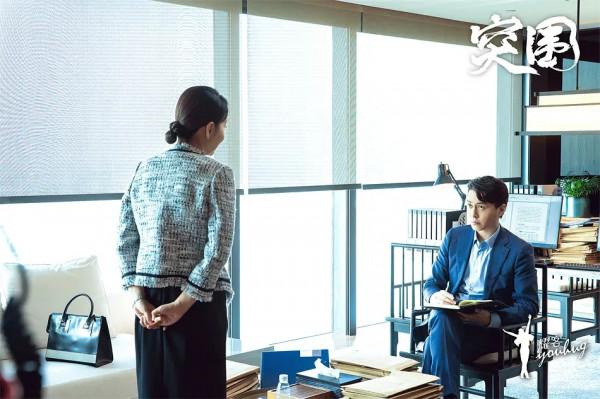 《突圍》沒有成為“爆款”?但它這兩點超越了《人民的名義》 《突圍》沒有成為“爆款”?但它這兩點超越了《人民的名義》