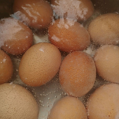 讓冬天不再冷的美味“豬腳姜” 讓冬天不再冷的美味“豬腳姜”