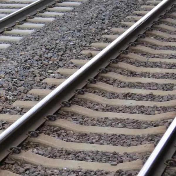 高鐵黑科技，無縫鋼軌是如何建成的？中國到底擁有什麼樣的技術？