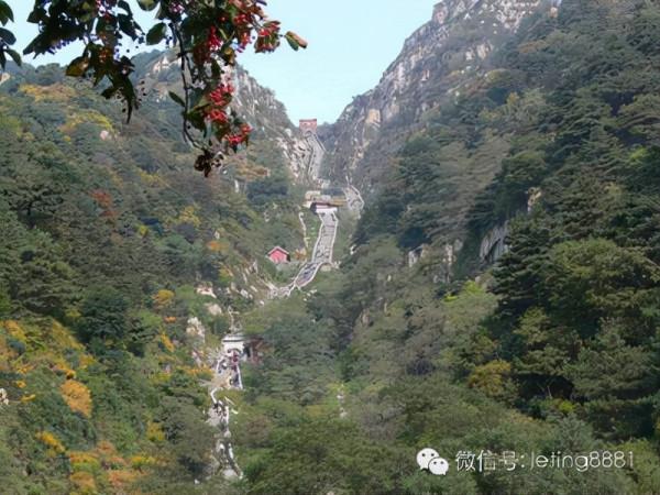 《泰山漫步》之三——漫步摩崖翰墨間 (1)