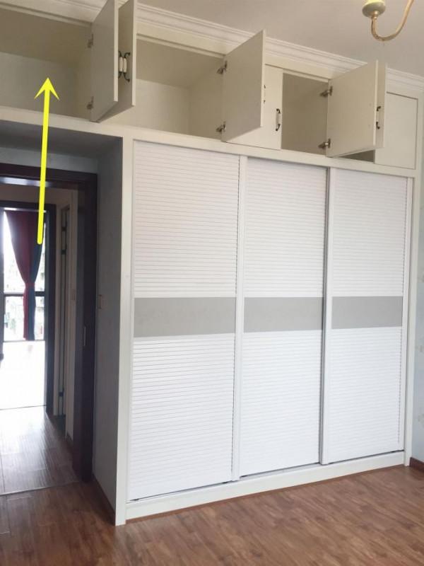 說實話,父母輩的裝修,年輕人看不上了,複雜土氣,升級後才實用 說實話,父母輩的裝修,年輕人看不上了,複雜土氣,升級後才實用