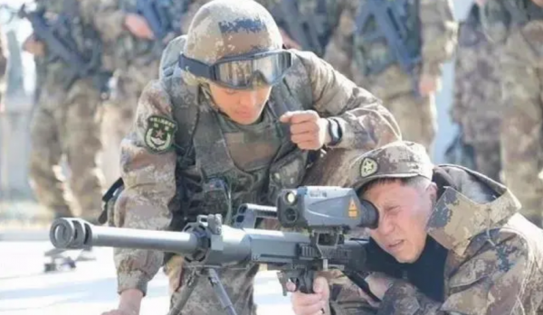 美國XM109抱憾下馬：中國“狙擊榴”已領先，碉堡裝甲車都能對付