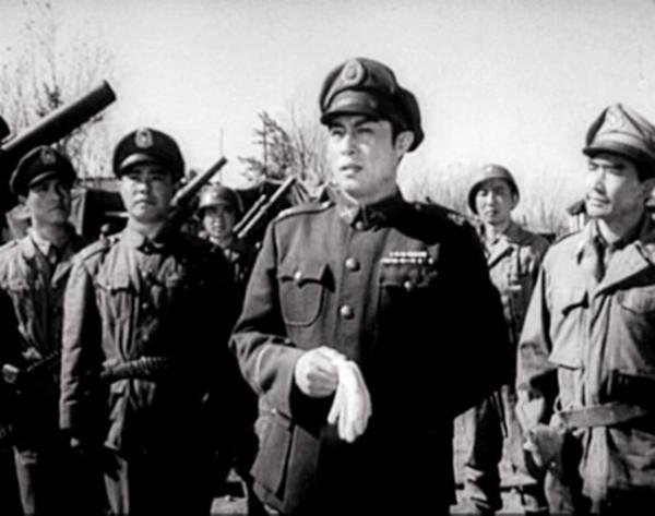 89歲王心剛，與患病妻子恩愛60年不離不棄，兒女已是億萬富翁