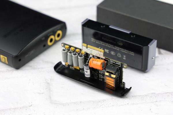 「耳邊評測」五千元檔播放器如何“升級”?iBasso DX240開箱試聽 「耳邊評測」五千元檔播放器如何“升級”?iBasso DX240開箱試聽