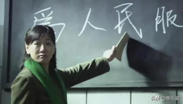 同樣優秀不同命運：《暗算》獲獎若干，《風箏》得“髒菸灰缸獎”