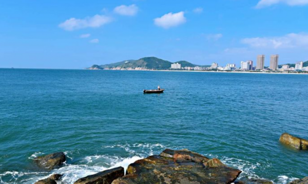 人過五十，不管你多有本事，都要主動&OpenCurlyDoubleQuote;下坡&rdquo;