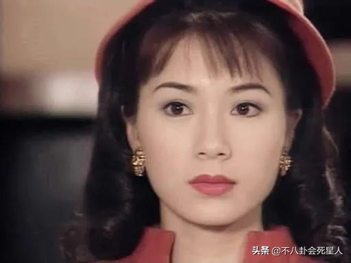 13位女神出道時驚為天人,30歲後迅速變老,經歷了什麼? 13位女神出道時驚為天人,30歲後迅速變老,經歷了什麼?