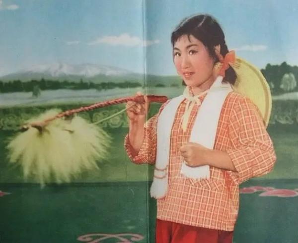 老電影(0237)《白山新歌》(二人轉)長影(1965)電影劇照欣賞 老電影(0237)《白山新歌》(二人轉)長影(1965)電影劇照欣賞