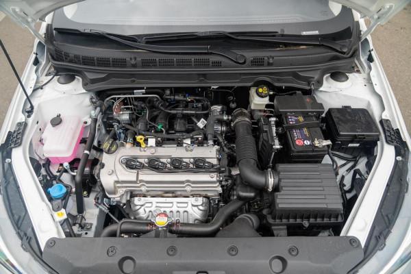 百公里油耗6&period;2升，搭載1&period;5L&plus;5DCT，賣6&period;79萬，長安悅翔表現如何？