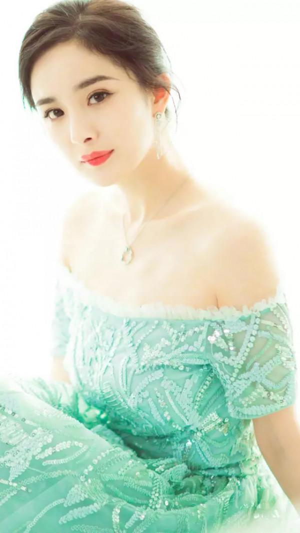 楊冪，有顏值，有身材，有演技