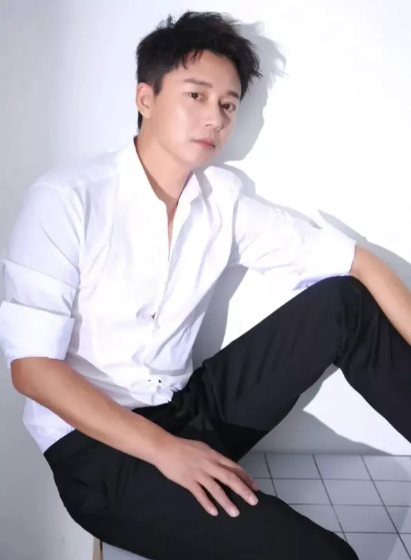 林青霞66歲了，還能再瘦22斤，怎麼做到的？