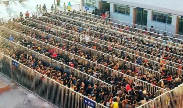 中國最大的小區:690棟樓,能夠容納60萬人口,每天出行都像春運 中國最大的小區:690棟樓,能夠容納60萬人口,每天出行都像春運