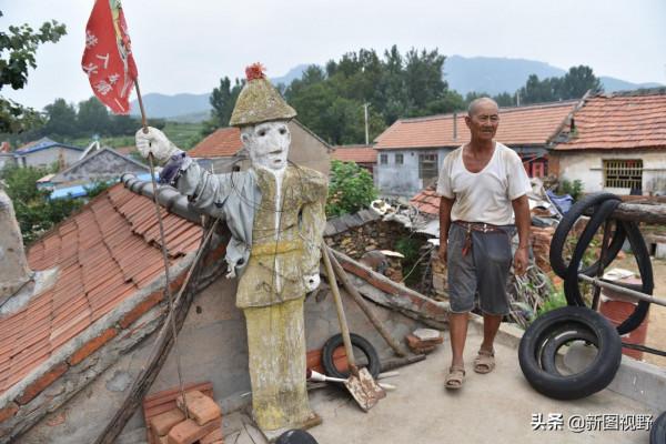 76歲大爺有奇才,一生不娶老婆,牆上寫滿文字,內心世界無人能懂 76歲大爺有奇才,一生不娶老婆,牆上寫滿文字,內心世界無人能懂