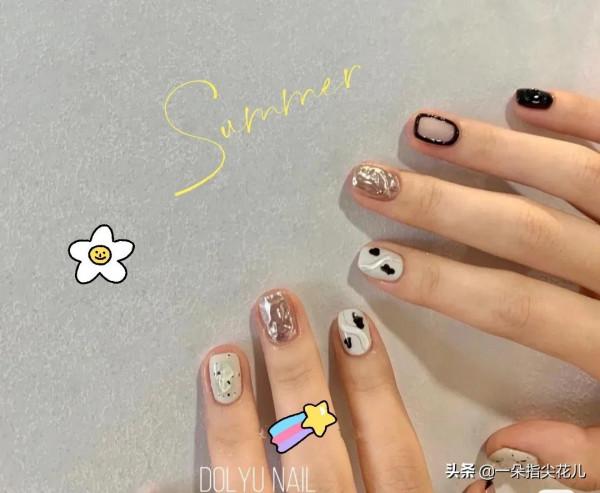 短指甲的妹子看過來！極簡INS風格美甲，做到手上很高階