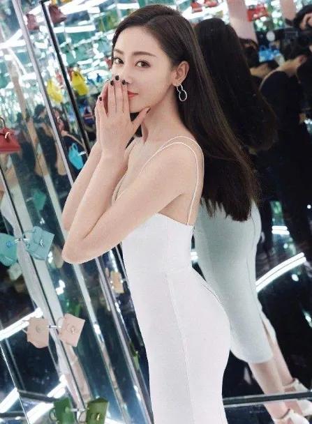 黑土地出大美人，12位東北女星，個個盤靚條順，甩白幼瘦幾條街